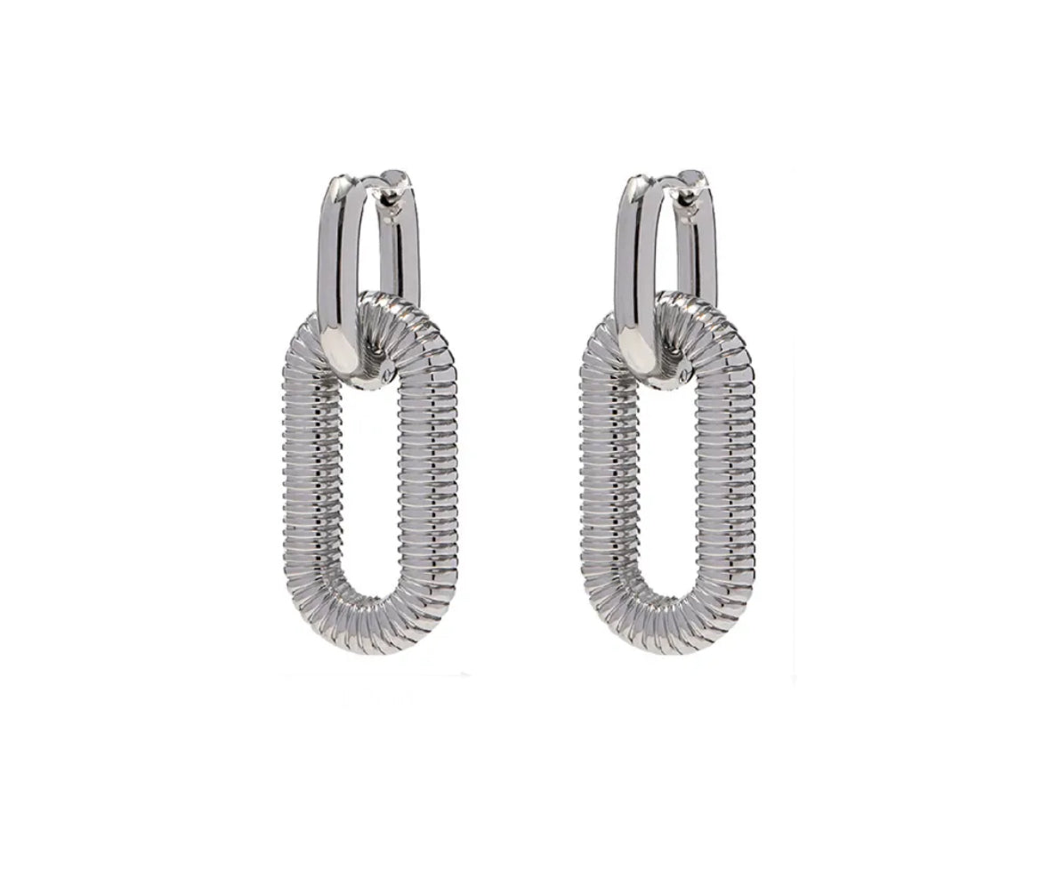 Etched Oval Drop Earrings (Silver)