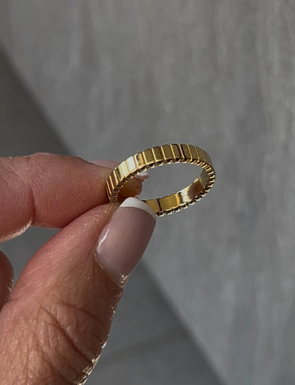 Fluted Ring