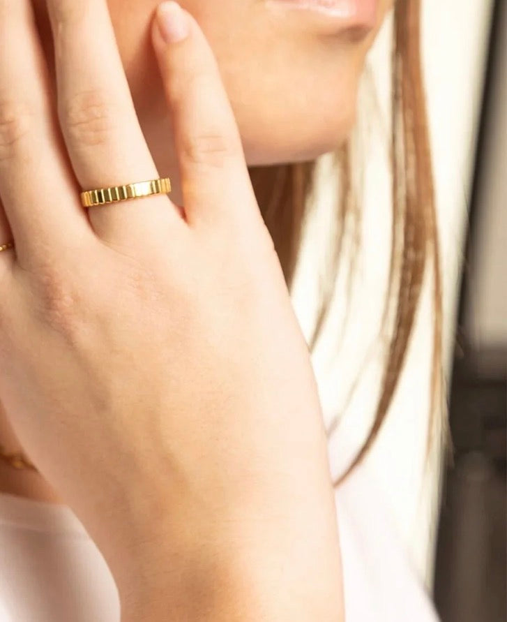 Fluted Ring
