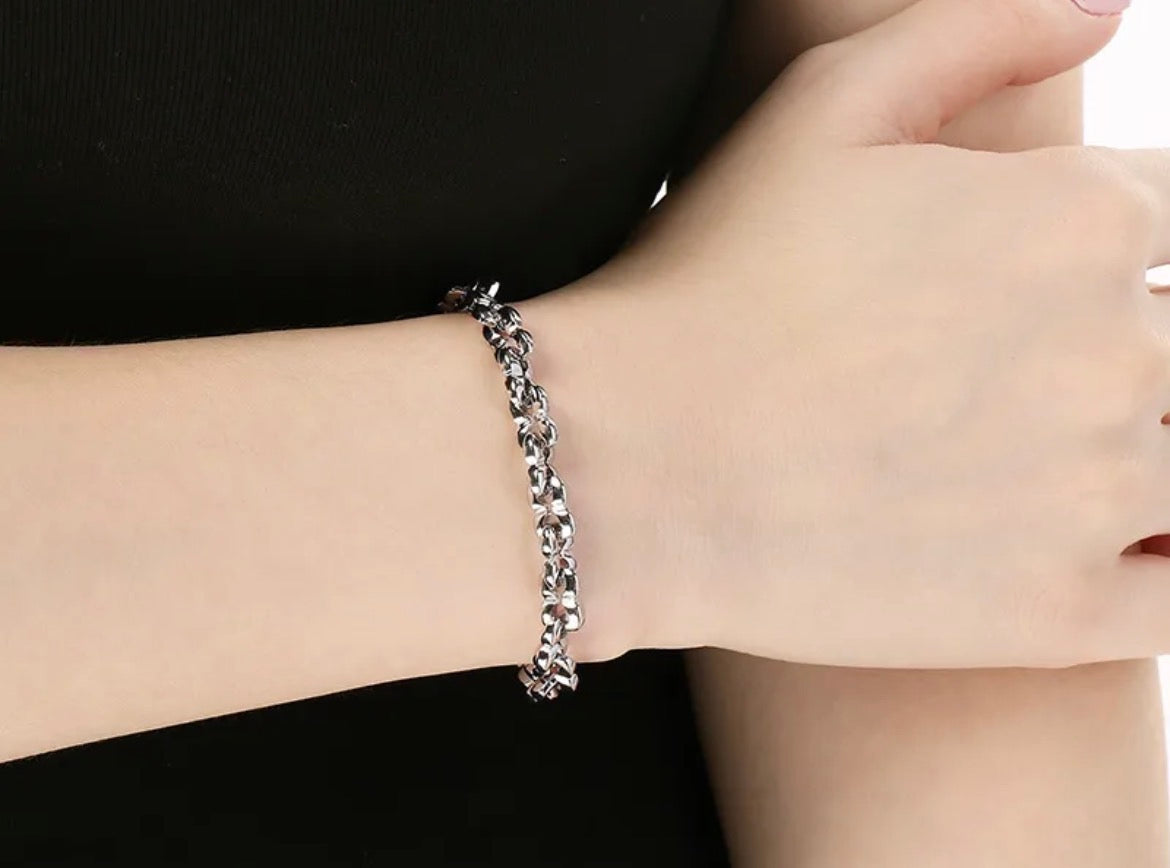 Interlink Chain Bracelet (Silver)