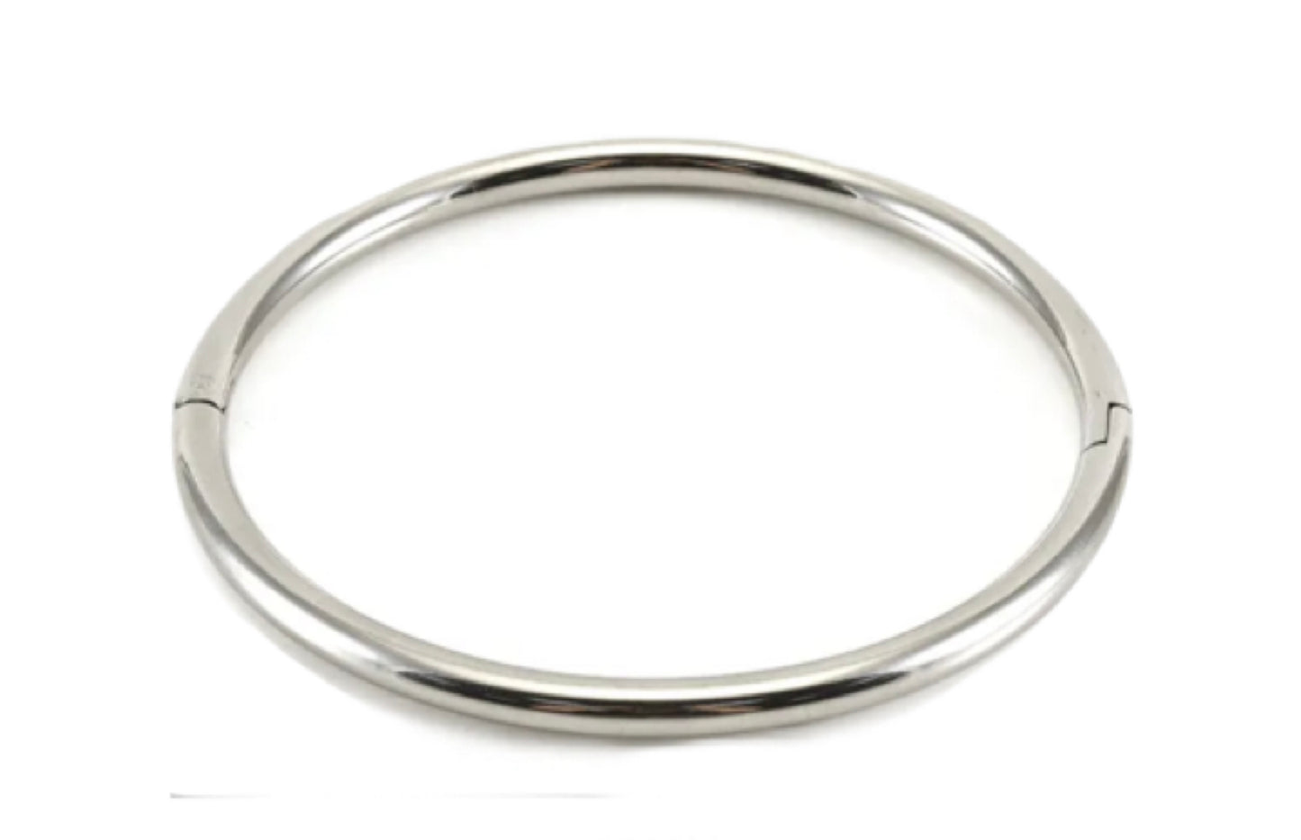 Simple Style Bangle (Silver)